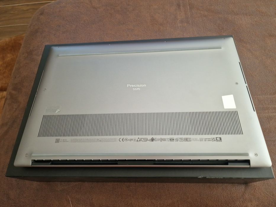 Dell Precision 5570 - i7 vPRO, 32gb RAM, 1Tb, RTX 8gb, Touchscreen 4k