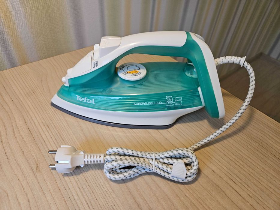 Нова Ютия Tefal FV3510 Supergliss 3510 парна MADE IN FRANCE пара глади