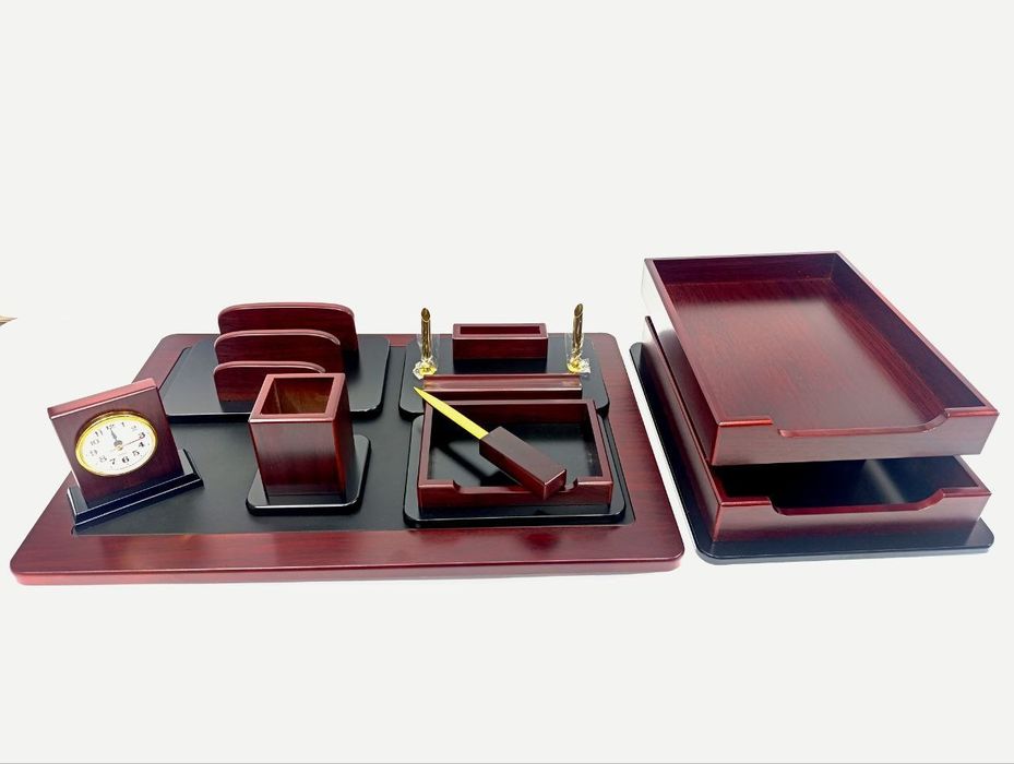 Настолни набор для дректирски