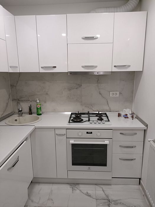 Închiriez apartament în regim hotelier