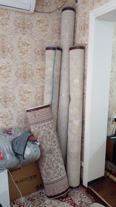 Продам ковры новые 4 шт 3/4. 3/2