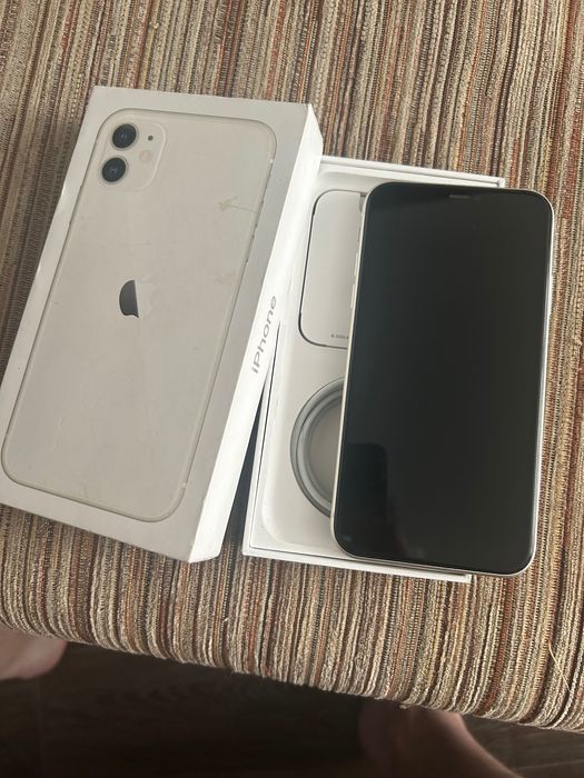Телефон айфон 11