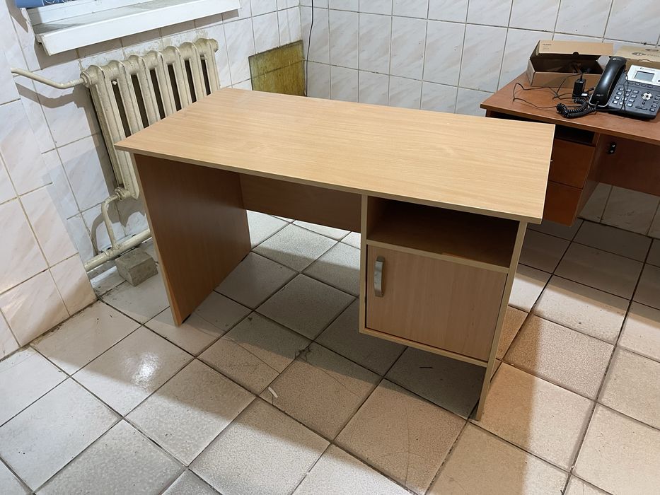 Стол письменный компьютерный