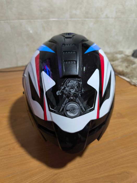 Vând casca motocicleta