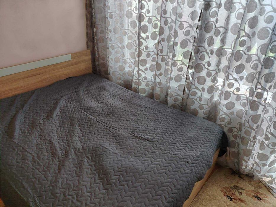 Продава се Тристаен апартамент в София, Толстой - 66 кв.м за 2697 €/кв.м - Снимка #2