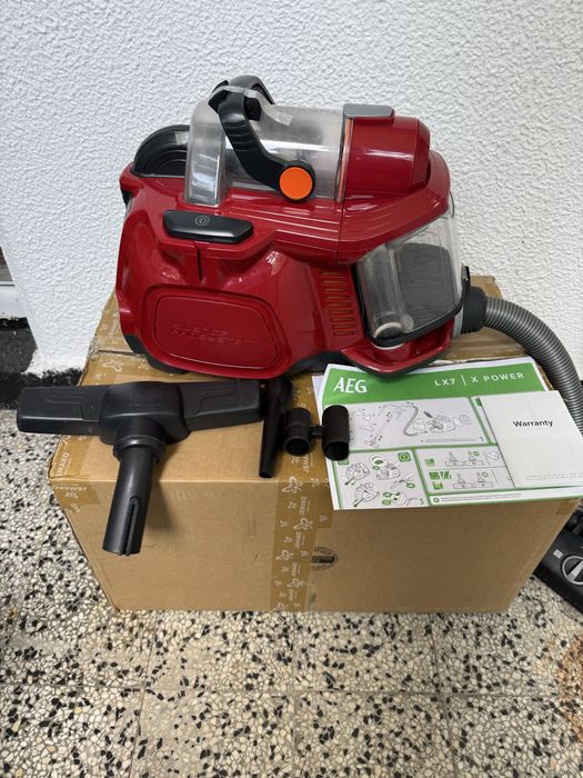 Прахосмукачка без Торба AEG X POWER LX7‑2‑CR‑A, с Кабел, 750W, HEPA!
