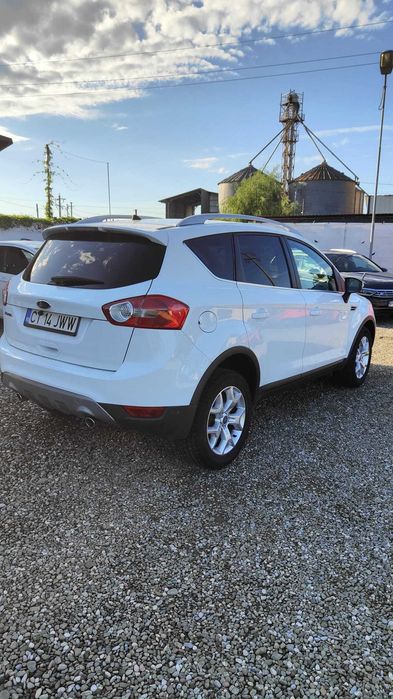 FORD Kuga 2011 — imagine 3