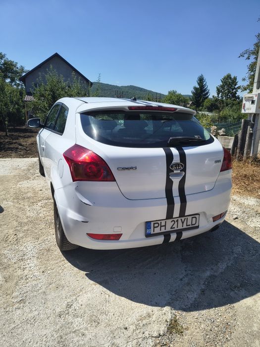 KIA Cee'd 2011 motorina