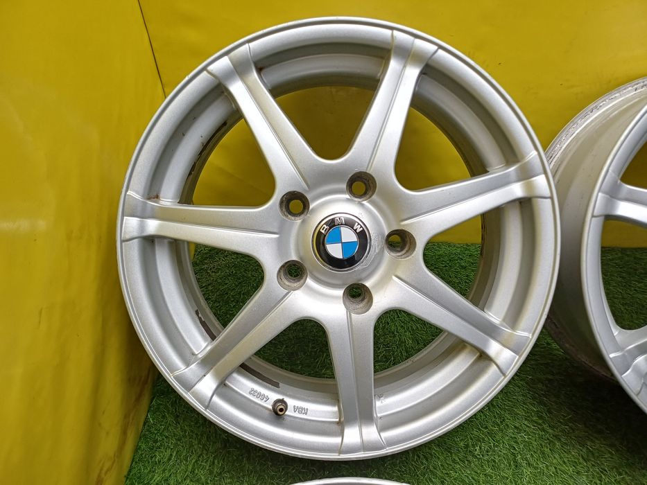 Диски R16 5x120 на BMW.