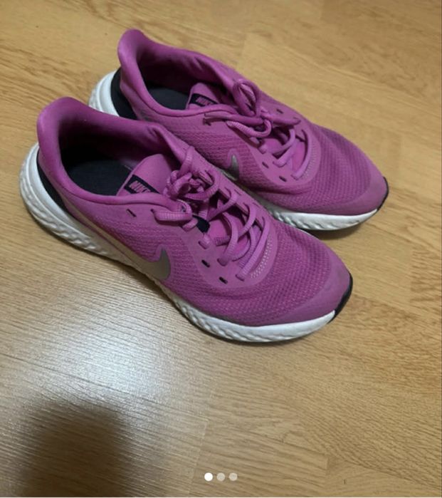 Vand Adidasi nr 37 , vand compleu marimea L