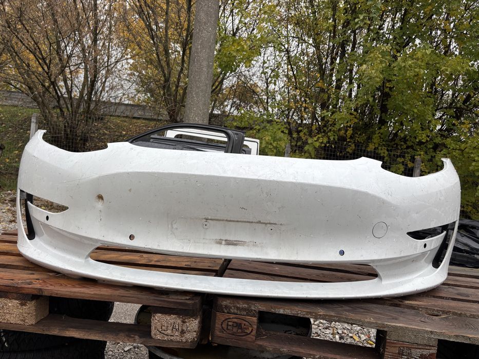 Броня Tesla Model 3