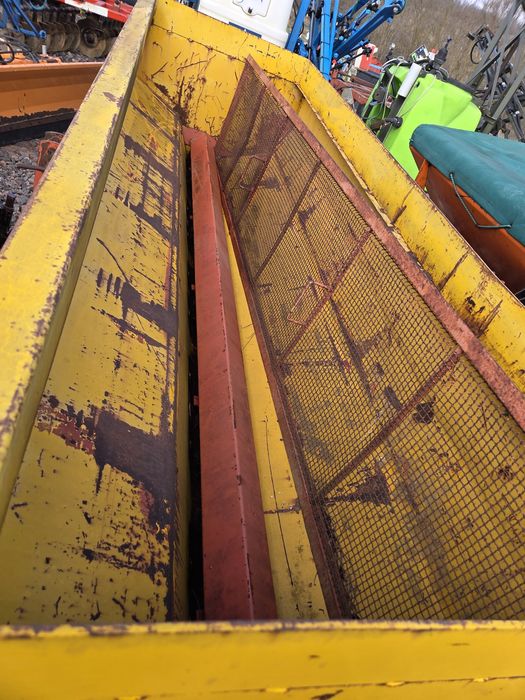 Prasitoare 4 sire cu fertilizare