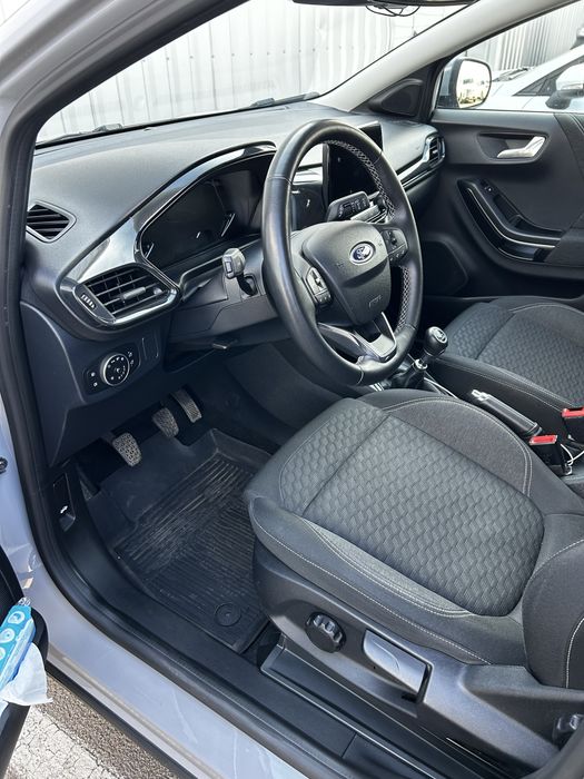 “Ford Puma 2021 Titanium mHEV | 73.000 km | GARANȚIE extinsă FORD 2028/ 100000 | Pachet iarnă | 2 seturi cauciucuri | Revizii Ford”