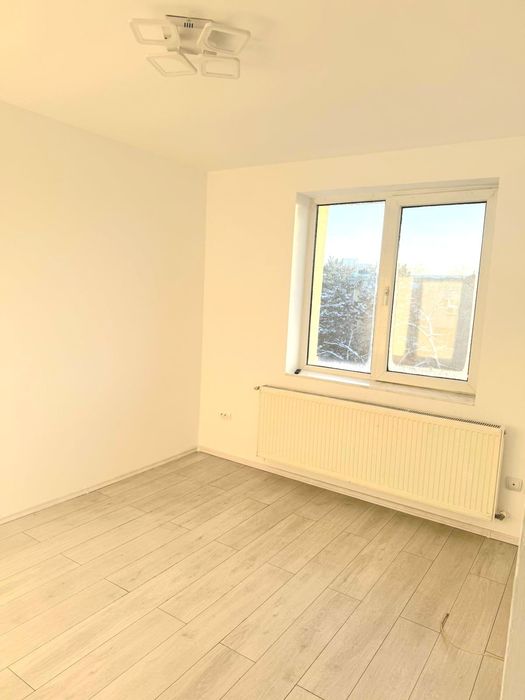 Vand Apartament 2 camere pe Esplanada