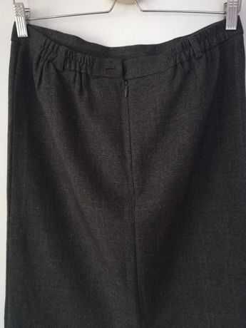 Fusta din stofa 42