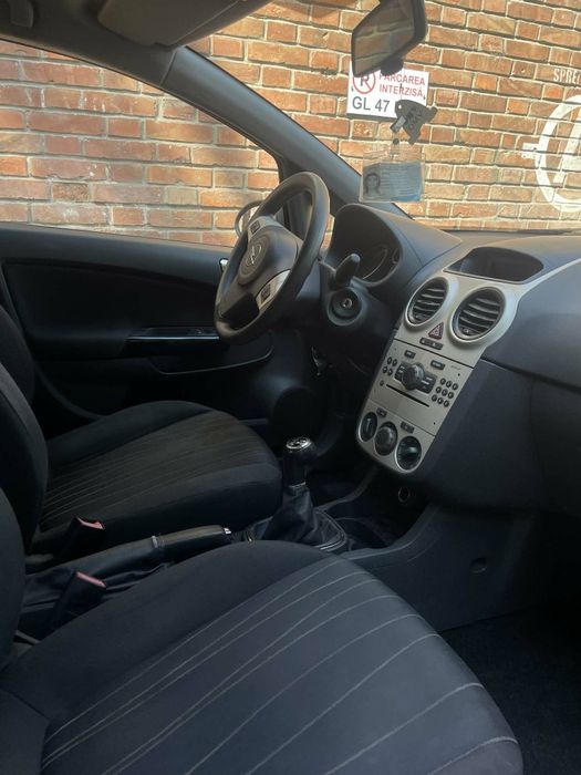 Opel corsa 2007 1.2 Benzina