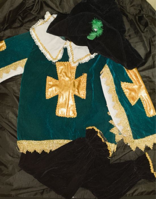 Прокат костюмов