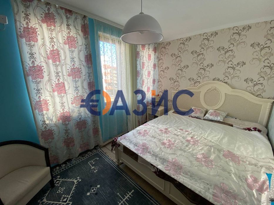 Продава се Двустаен апартамент в Свети Влас - 56 кв.м за 724 €/кв.м - Снимка #8