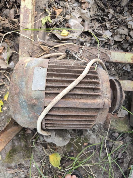 Циркуляр за рязане на дърва