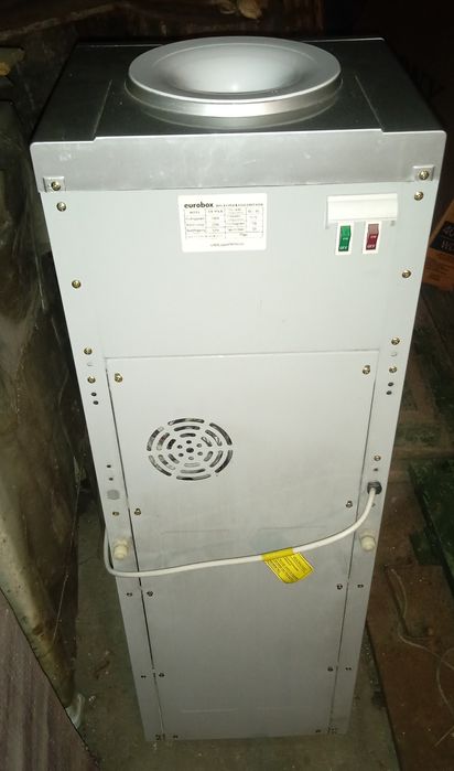 Диспенсер Eurobox