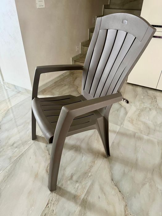 Masa extensibila exterior cu 6 scaune