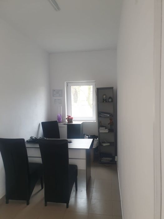 Vand spatiu Bulevardul Carpati negociabil