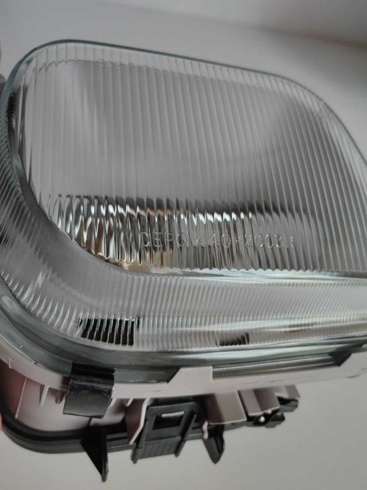 Халогени Мерцедес Е класа 210 W210 Mercedes e 96-99г Нови Стъклени
