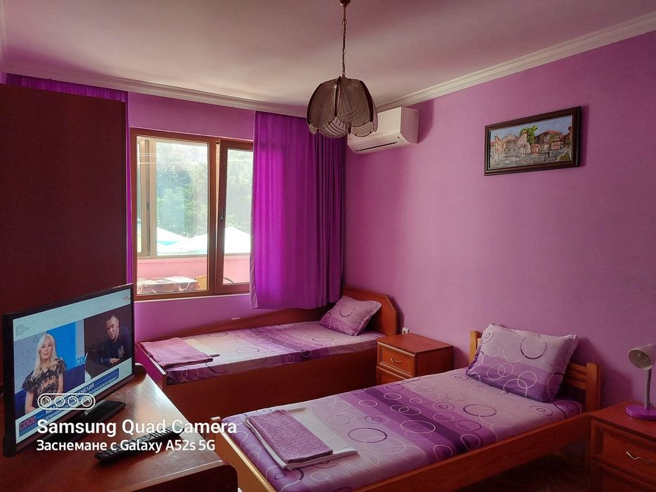 Пет стаен в Несебър, под наем.