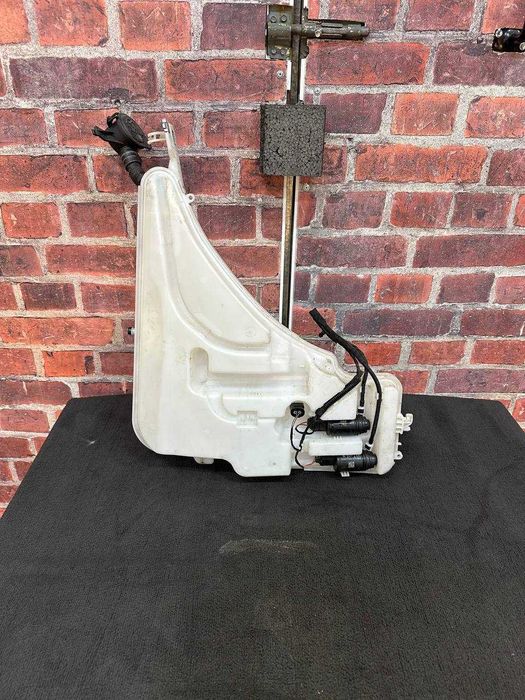Rezervor lichid parbriz BMW SERIA 1 F20