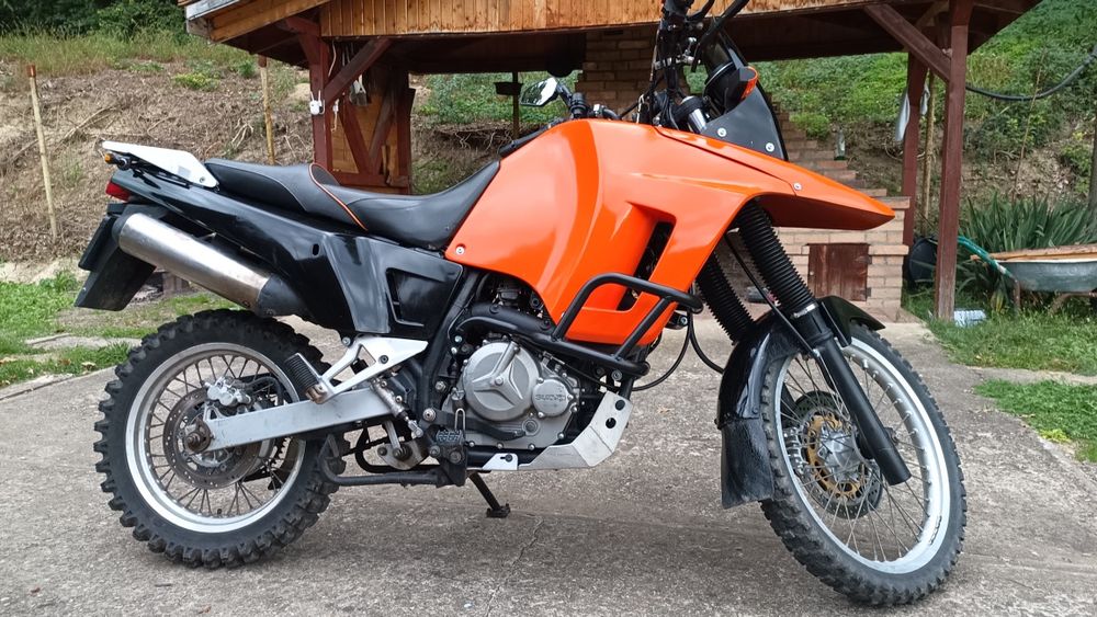 Suzuki dr 800 big