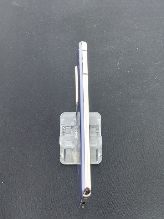 Samsung Galaxy S21  128 GB ID-apz838