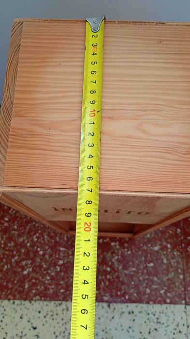 Дървена кутия за вино