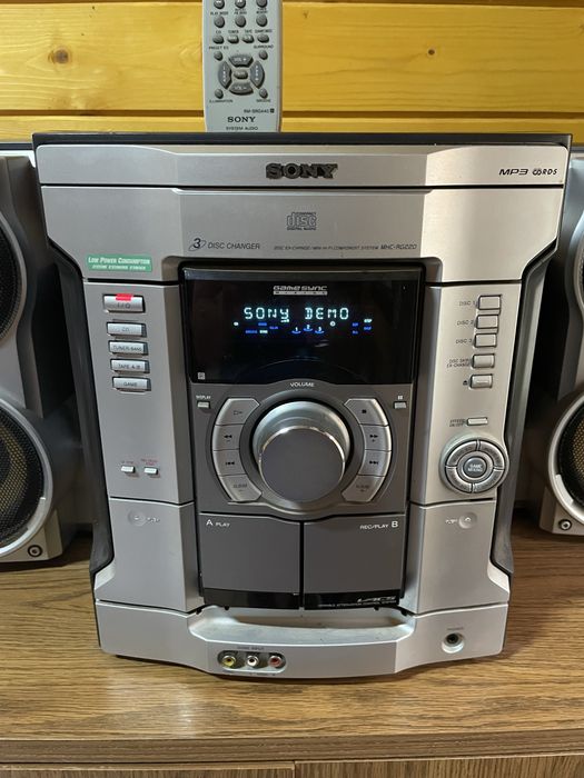 Vand Sistem Audio Sony(Combina) MP3 cu Telecomanda