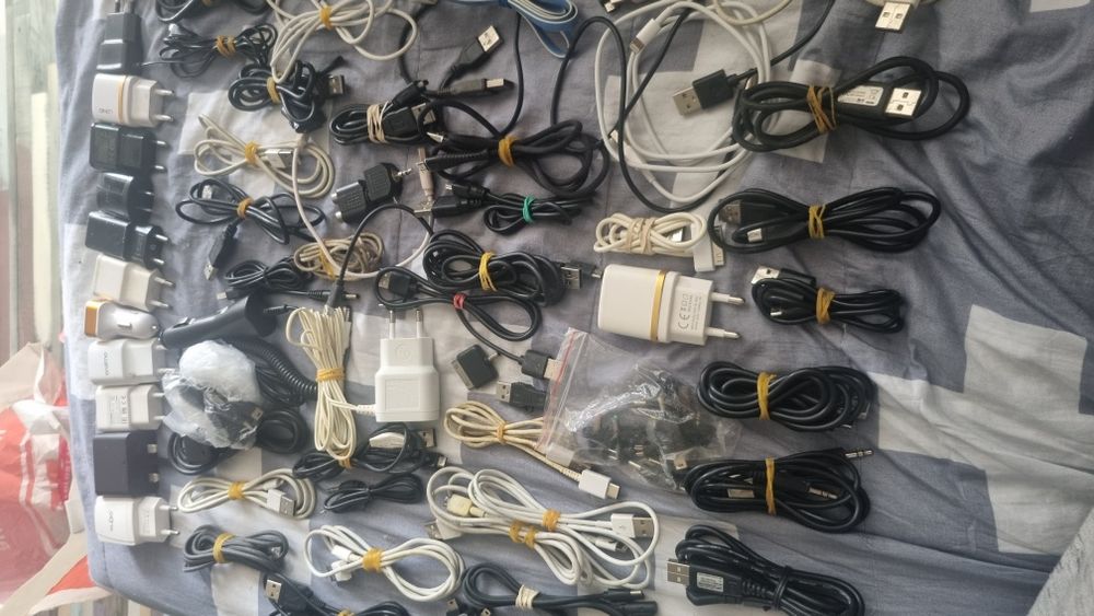 Голям лот кабели
