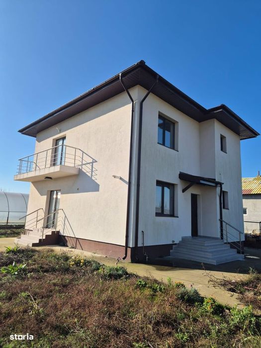 Casa de vanzare 4 camere|Cornetu