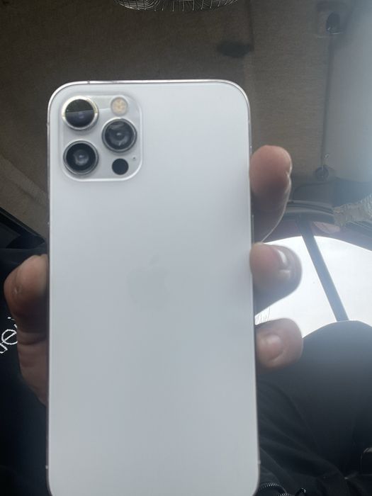 iPhone 12 про с гарантией