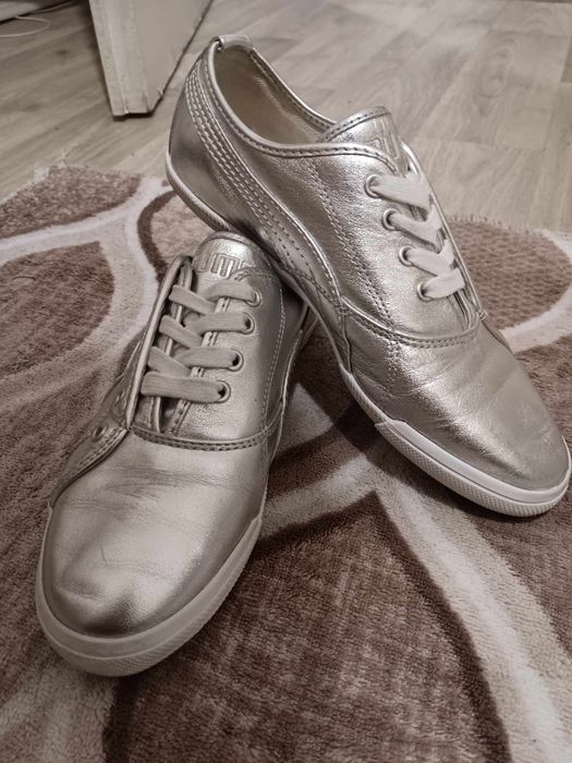 НОВИ Оригинални обувки PUMA