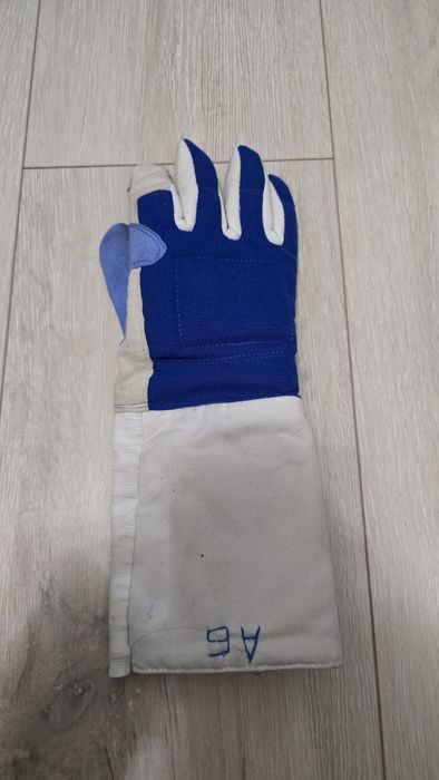 Перчатка для Фехтования