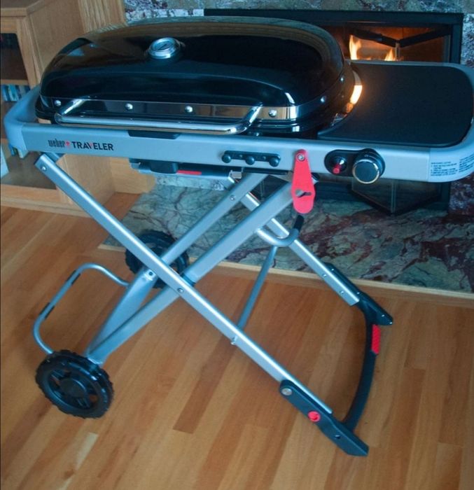 Weber  Traveler на газ