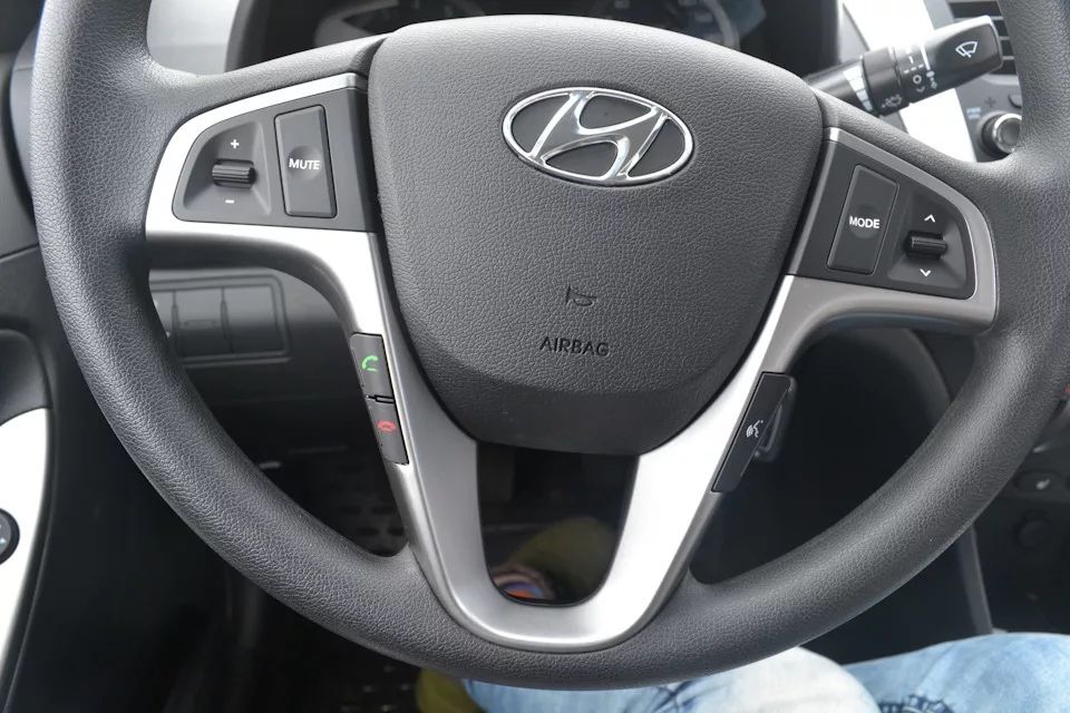 Hyundai Accent, Solaris кнопки руля(мультирули)