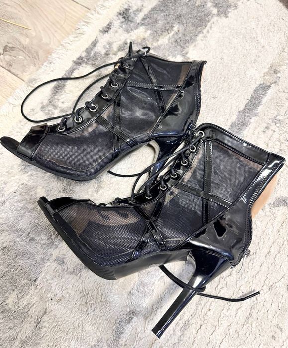 каблуки high heels