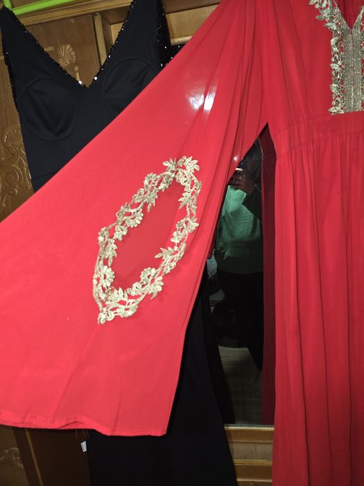 Rochii si salopete de ocazie