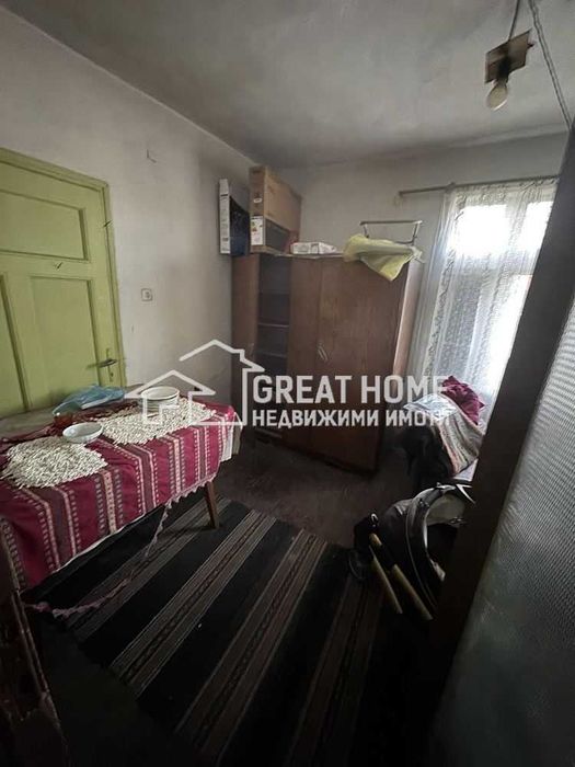 Къща с голям двор в с.Давидово