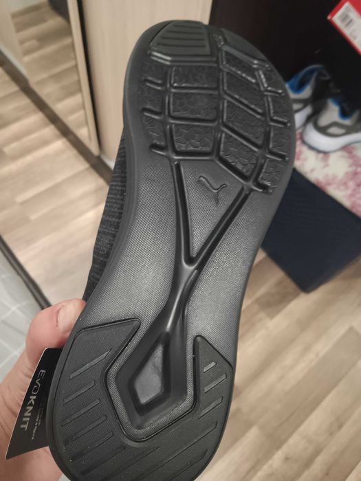 Оригинални маратонки Puma evokint