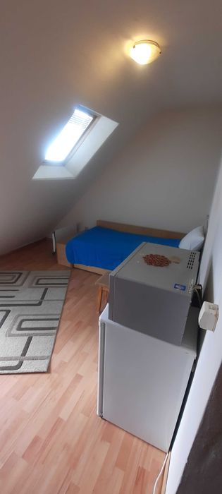 Дава се под наем Едностаен апартамент в Благоевград, Запад - 25 кв.м за 127.5 € - Снимка #4