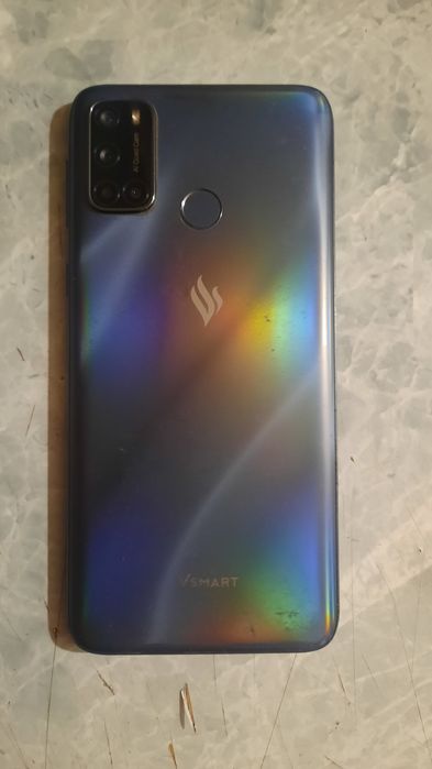 Продам телефон в очень хорошем состоянии