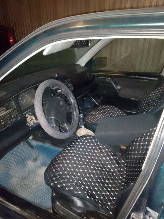 Автомобиль Фольксваген гольф