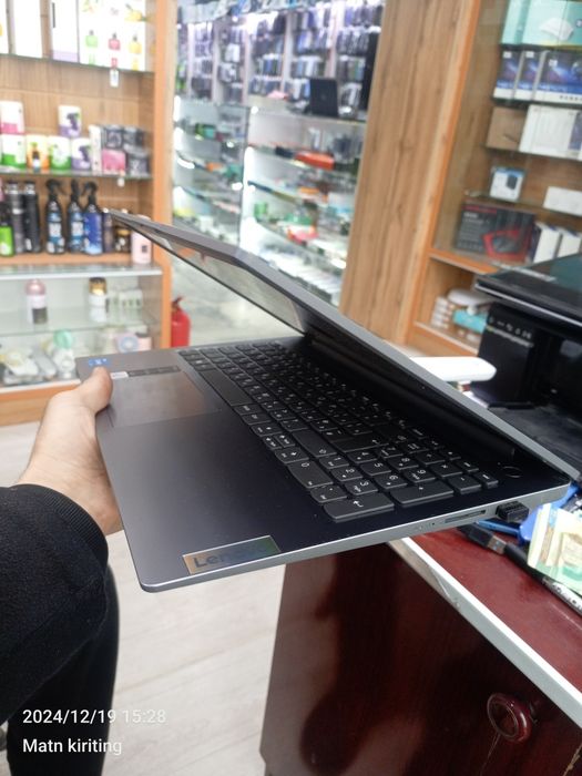 Lenovo i3 13 The gen