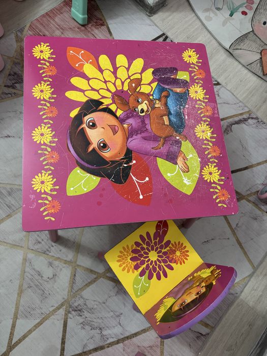 Стол со стульчиком