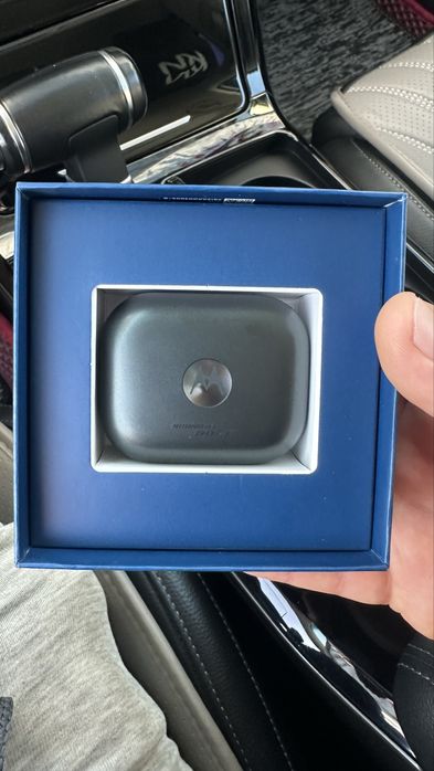 Беспроводные наушники